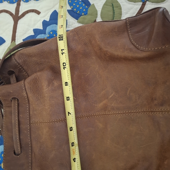 Frye shoulder bag. Brown. very nice. - Picture 6 of 7